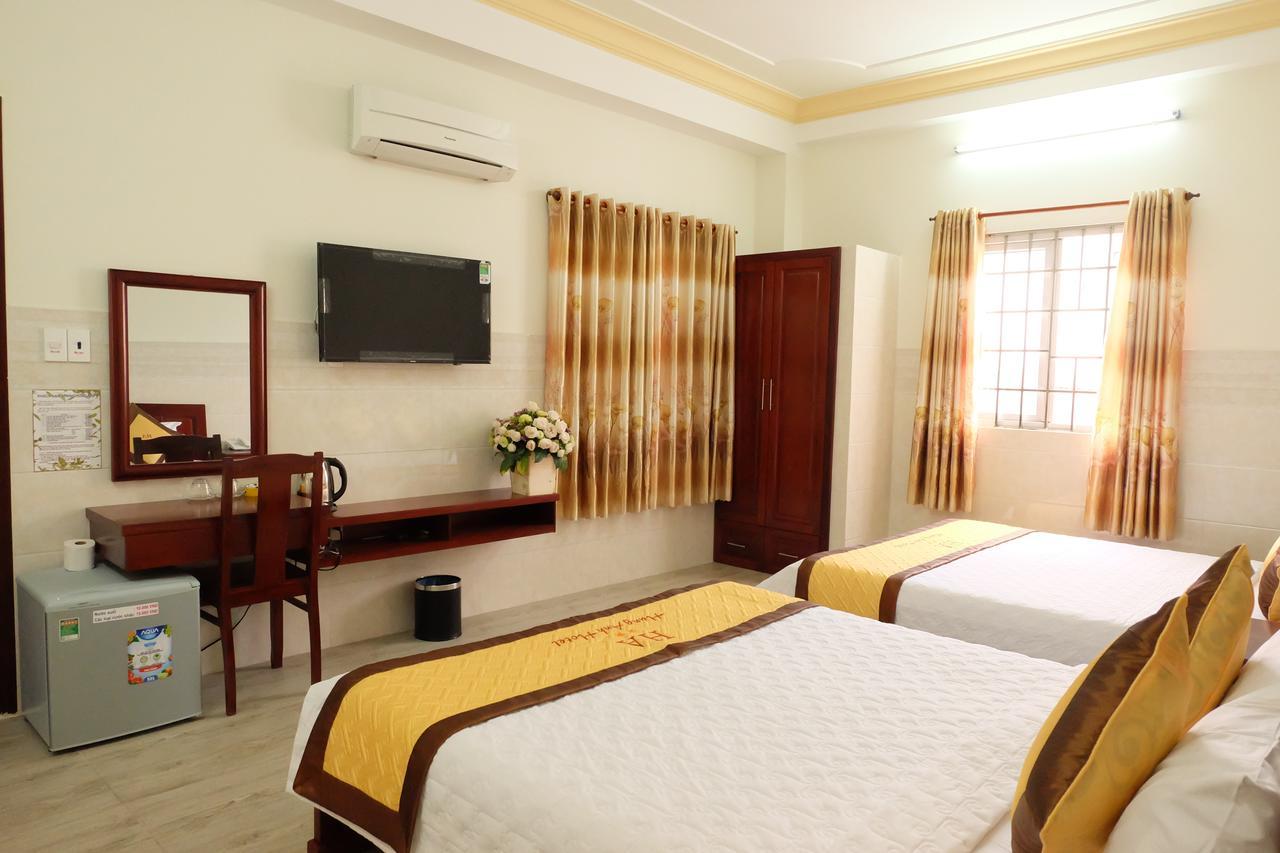 Spring Hung Anh Hotel Хошимин Экстерьер фото